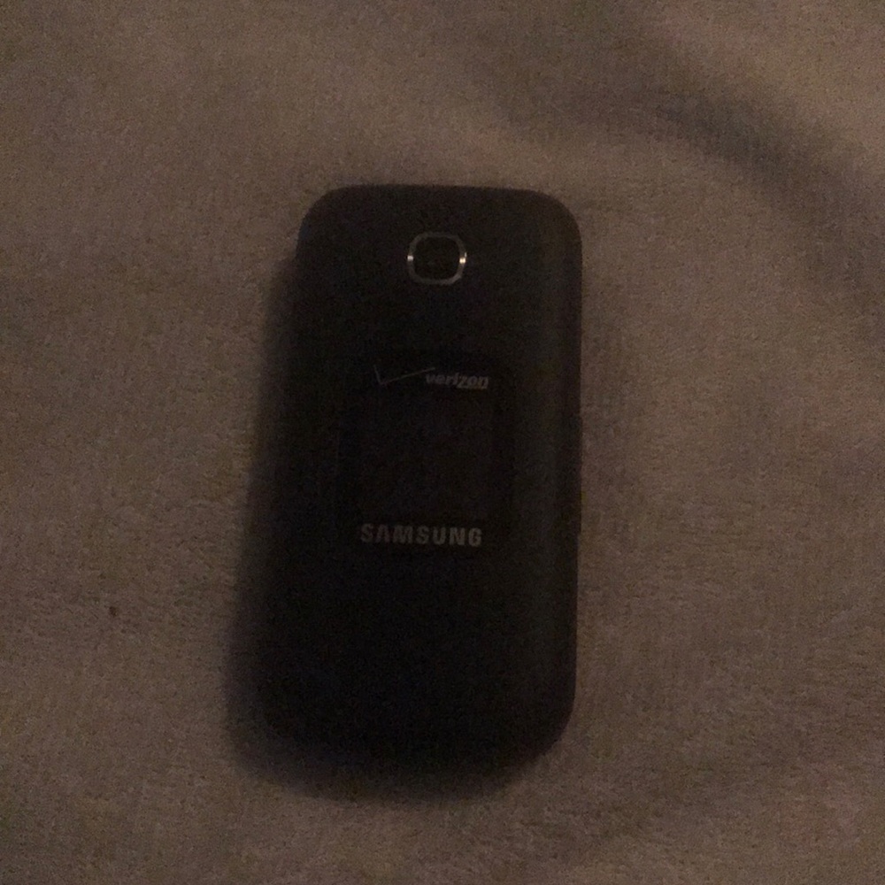 Verizon Samsung flip phone